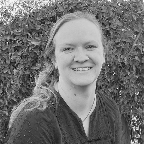 Dr. Claire Pavlikowski